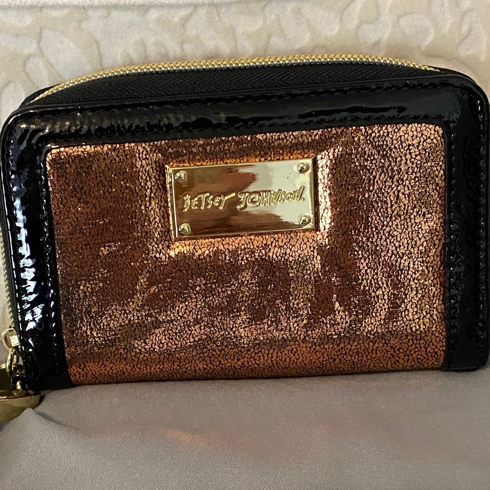 Betsey Johnson clutch wallet wristlet metallic